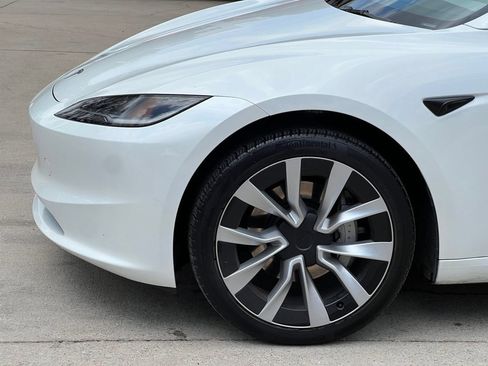 Used 2024 Tesla Model 3 Standard Range RWD image 25