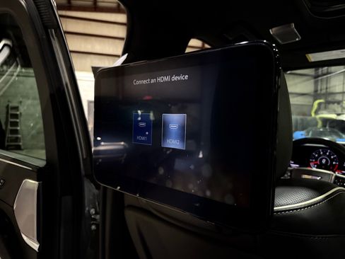 Used 2023 Cadillac Escalade V image 32