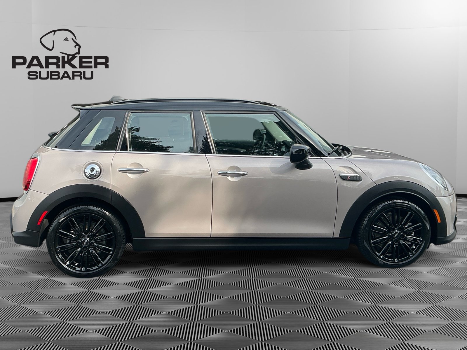 Used 2023 MINI Cooper S FWD image 6