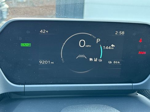 Used 2023 Subaru Solterra AWD image 29