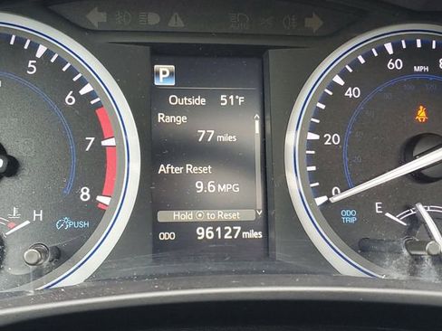Used 2017 Toyota Highlander Limited AWD/4WD image 23
