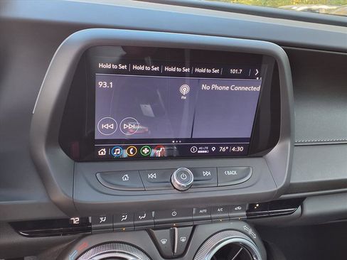 Used 2023 Chevrolet Camaro LT w/ Technology Package image 19