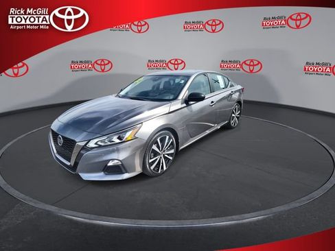 Used 2022 Nissan Altima 2.5 SR FWD image 4