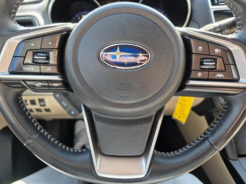 Used 2018 Subaru Outback 2.5i Premium AWD/4WD image 16