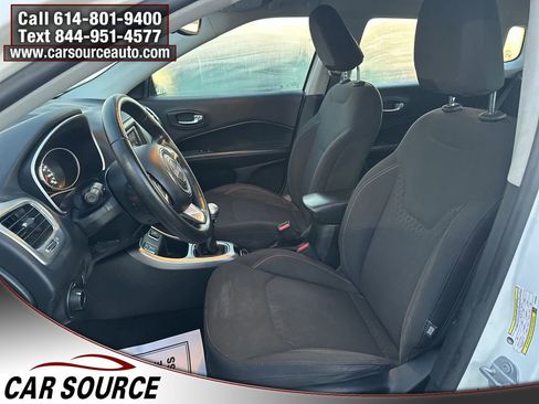 Used 2017 Jeep Compass Sport FWD image 9