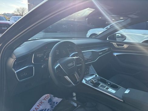 Used 2025 Audi A6 Premium Plus w/ Premium Plus Package image 12