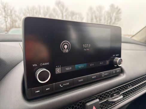 Certified 2023 Honda HR-V LX image 27