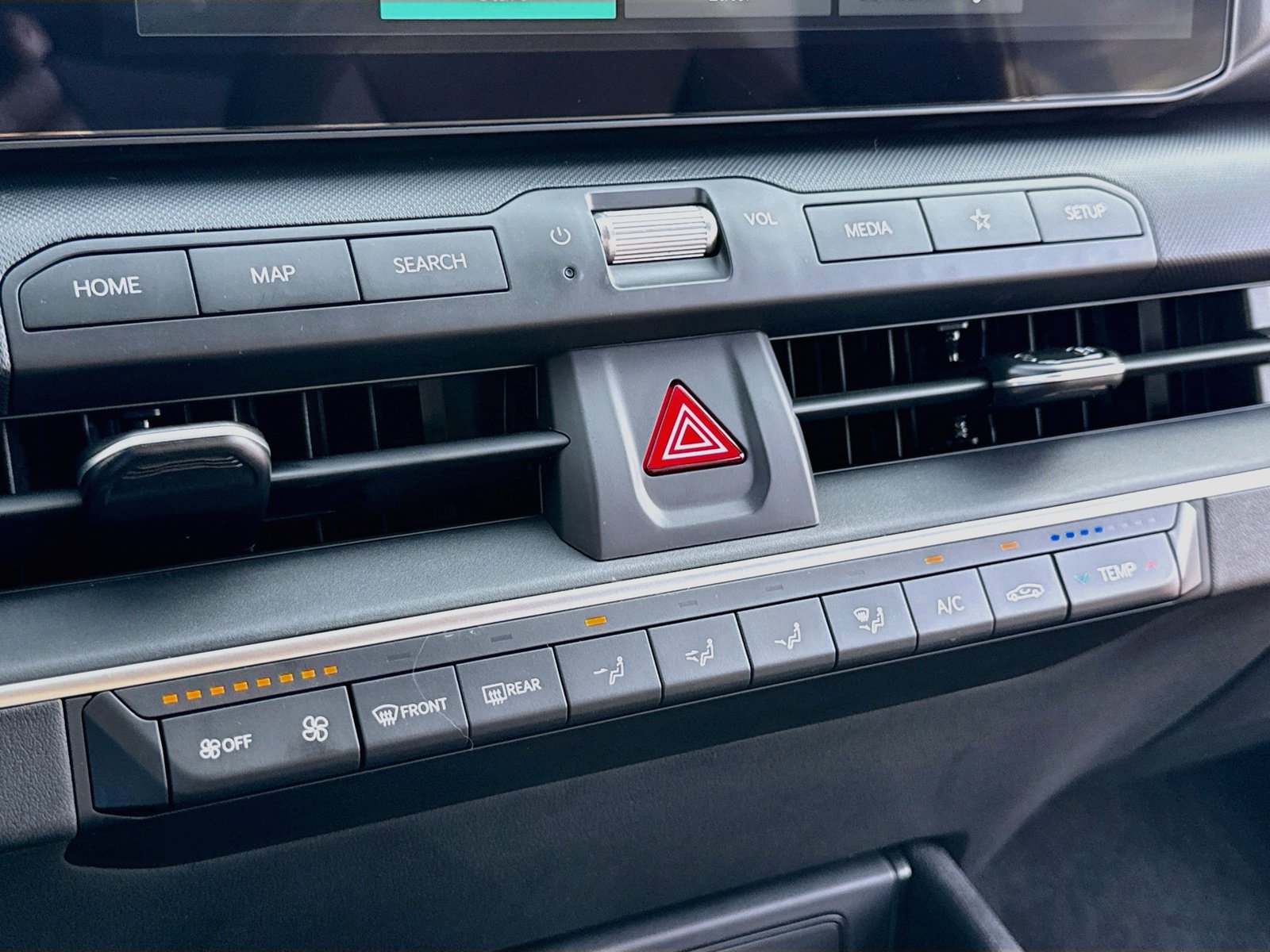 New 2027 Kia K4 FWD image 11