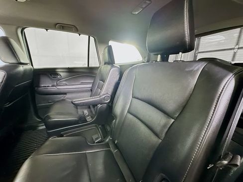 Used 2021 Honda Pilot Touring image 31