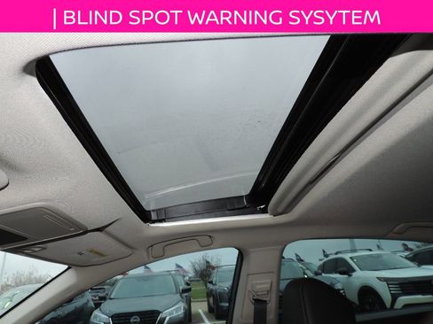 Used 2024 Honda Accord Touring image 14