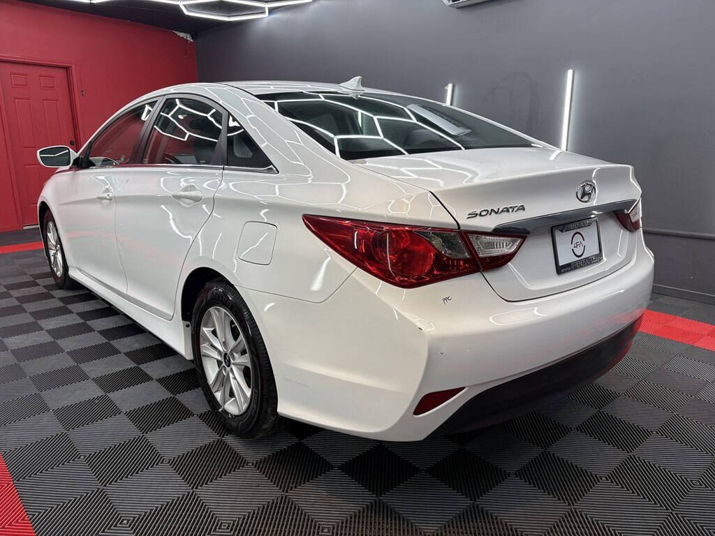 Used 2014 Hyundai Sonata GLS FWD image 6