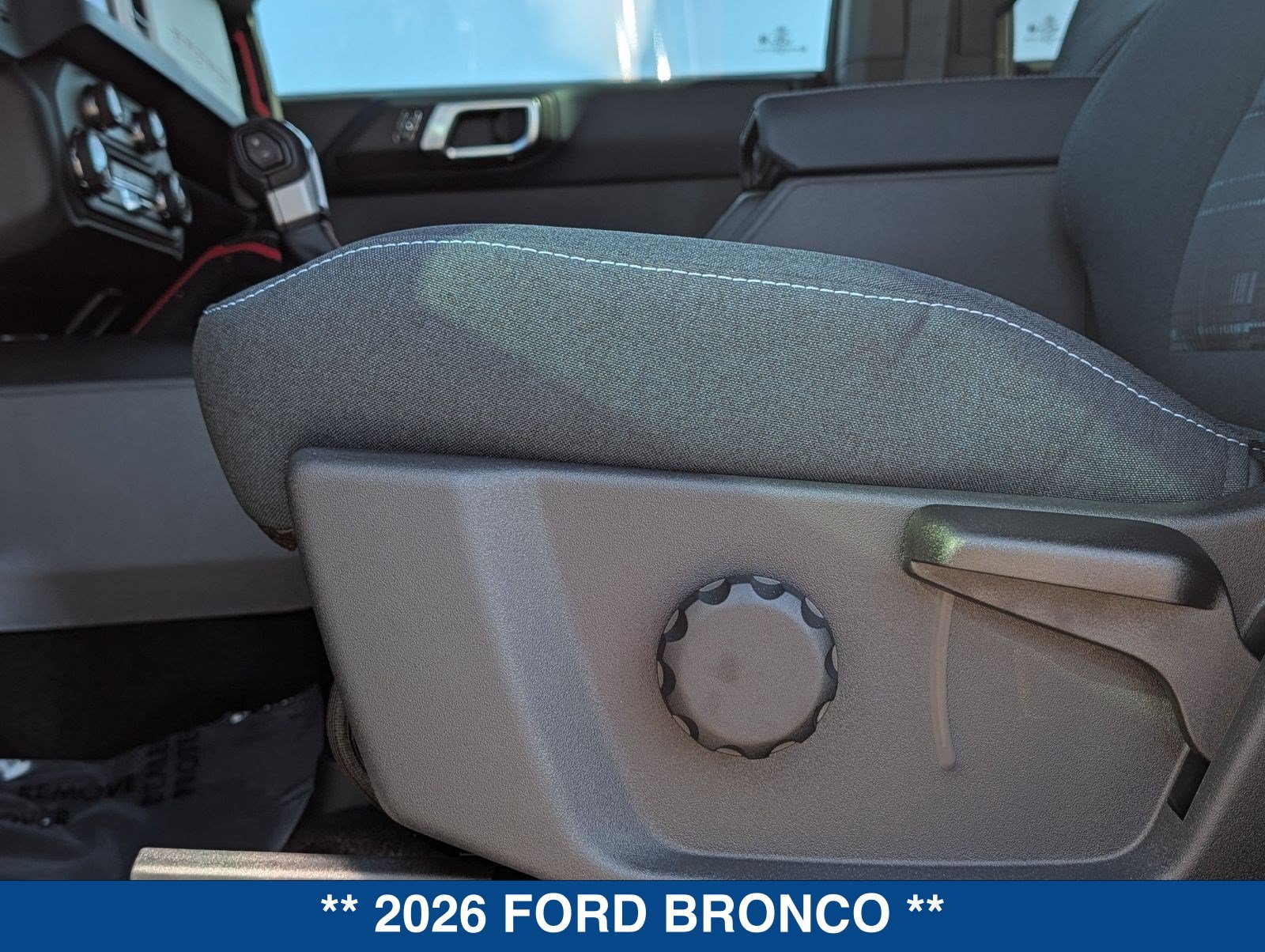 New 2026 Ford Bronco Heritage Edition AWD/4WD image 42