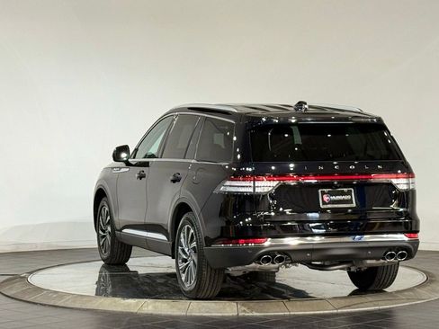New 2026 Lincoln Aviator AWD image 7