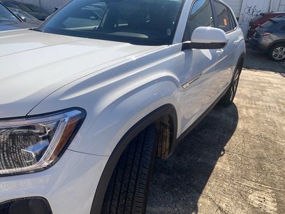 Used 2025 Volkswagen Atlas Cross Sport SE