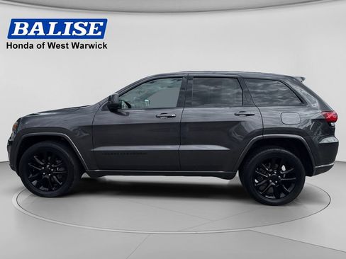 Used 2020 Jeep Grand Cherokee Altitude AWD/4WD image 8