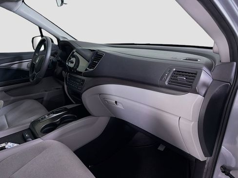 Used 2021 Honda Pilot EX image 29