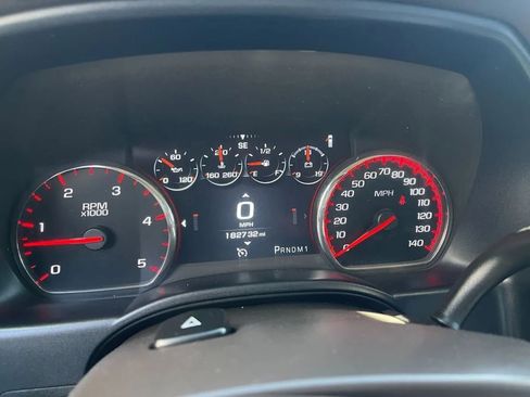 Used 2015 GMC Sierra 2500 Denali w/ Duramax Plus Package image 28