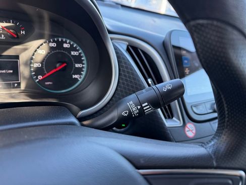 Used 2025 Chevrolet Malibu LT image 13