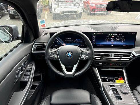 Used 2023 BMW 330i xDrive Sedan w/ Driving Assistance Package AWD/4WD image 15