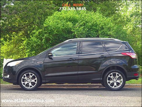 Used 2014 Ford Escape Titanium image 2