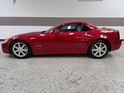 Used 2004 Cadillac XLR image 5