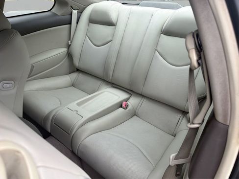 Used 2011 INFINITI G37 Journey w/ Premium Pkg image 10