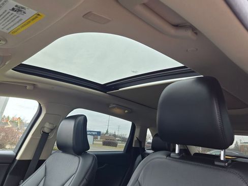 Used 2021 Lincoln Nautilus Reserve w/ Monochromatic Package AWD/4WD image 33