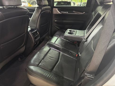 Used 2020 Cadillac XT5 Premium Luxury w/ LPO, Floor Liner Package FWD image 16