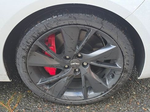 Used 2022 Genesis G70 3.3T w/ Sport Prestige Package image 9