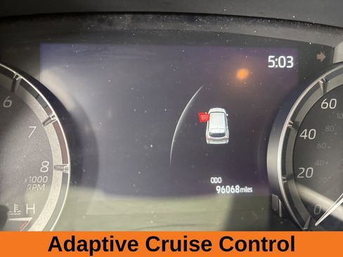 Used 2020 Toyota Highlander XLE image 15