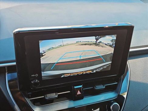 Used 2024 Toyota Corolla LE FWD image 19