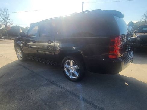 Used 2012 Chevrolet Suburban LT RWD image 31
