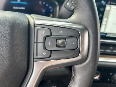 Used 2024 Chevrolet Silverado 1500 LT AWD/4WD image 17