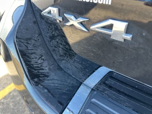 Used 2017 Jeep Grand Cherokee Limited image 13