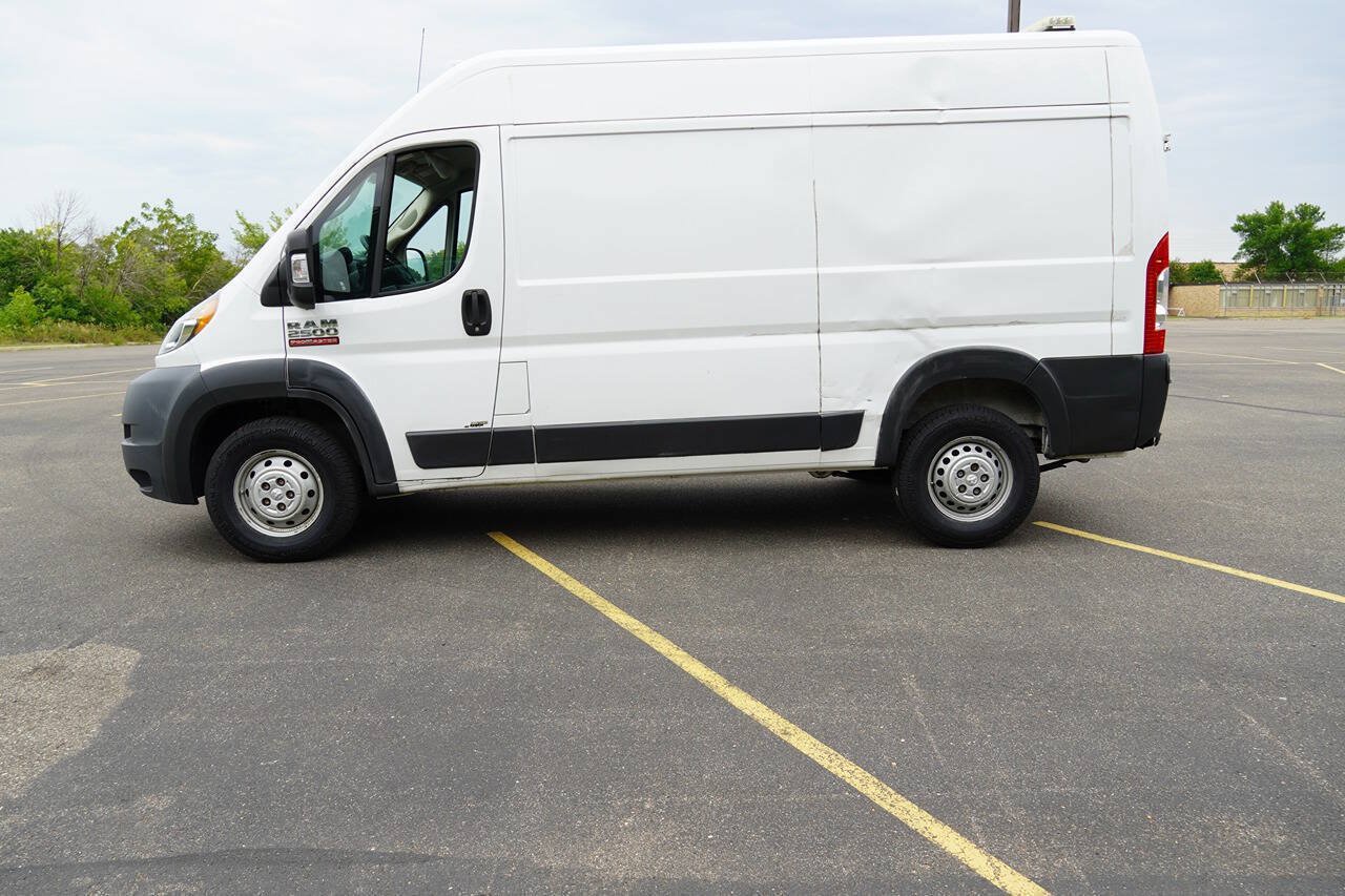 Used 2018 RAM ProMaster 2500 FWD image 6