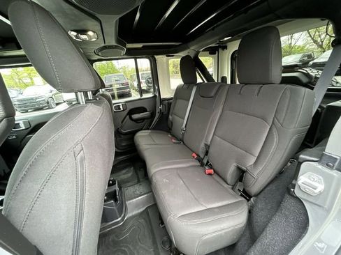 Used 2023 Jeep Wrangler Unlimited Sport AWD/4WD image 23