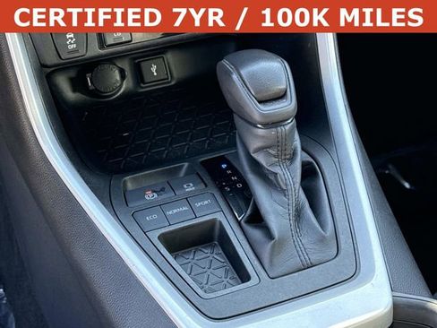 Used 2022 Toyota RAV4 XLE w/ Convenience Package image 23