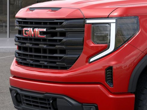 Used 2026 GMC Sierra 1500 Elevation w/ Elevation Select Package AWD/4WD image 13