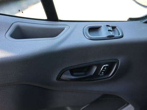 Used 2023 Ford Transit 350 XLT image 36