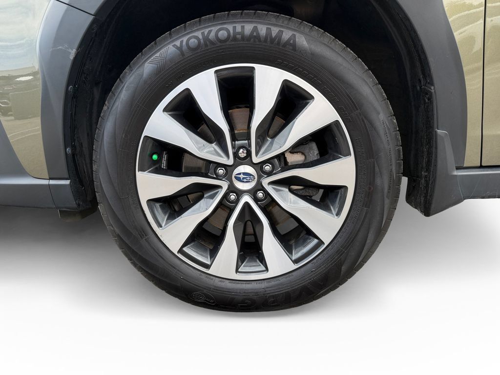 Used 2023 Subaru Outback Touring AWD/4WD image 30