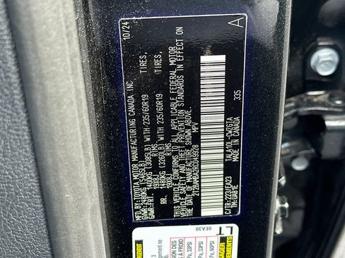 Certified 2024 Lexus RX 350 FWD w/ Technology Package image 28