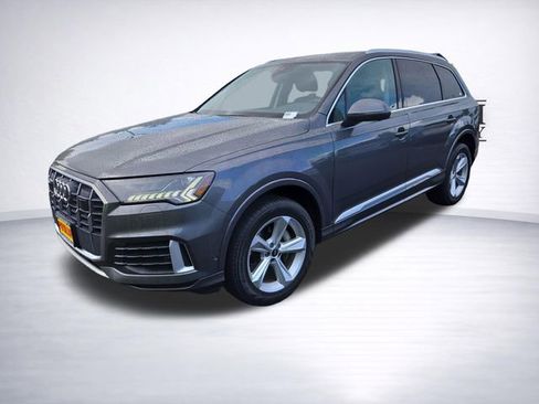 Used 2022 Audi Q7 2.0T Premium Plus w/ Premium Plus Package AWD/4WD image 3