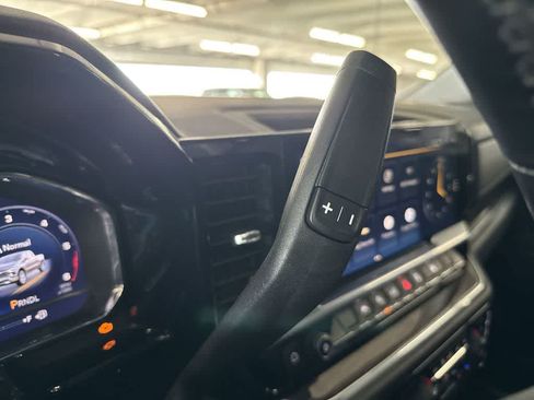 Used 2023 Chevrolet Silverado 1500 RST RWD image 20