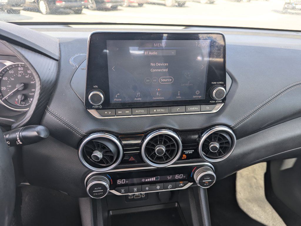 Used 2020 Nissan Sentra SV FWD image 16