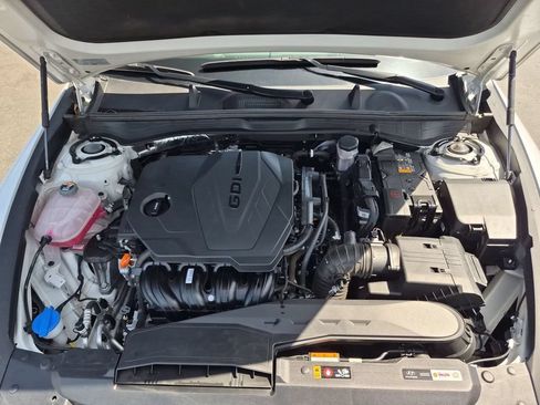 Used 2025 Hyundai Sonata SEL FWD image 35