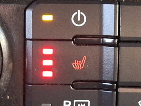 Certified 2017 Ford F150 XLT w/ Equipment Group 302A Luxury image 22