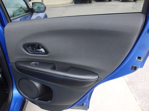 Used 2021 Honda HR-V Sport image 22