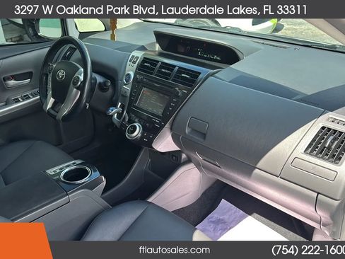 Used 2014 Toyota Prius V Five FWD image 38