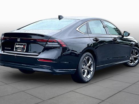 Used 2023 Honda Accord EX image 13