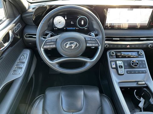 Used 2023 Hyundai Palisade Calligraphy w/ Cargo Package image 12